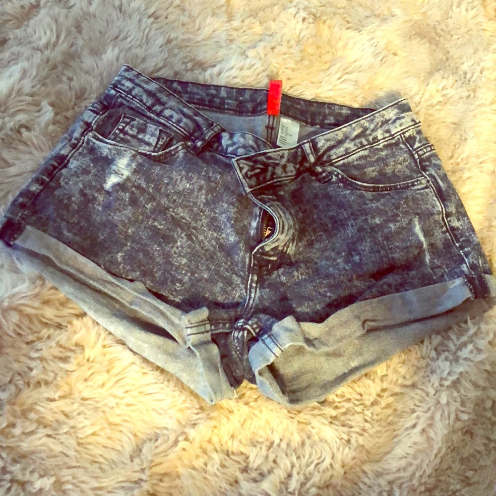 Acid wash jean shorts